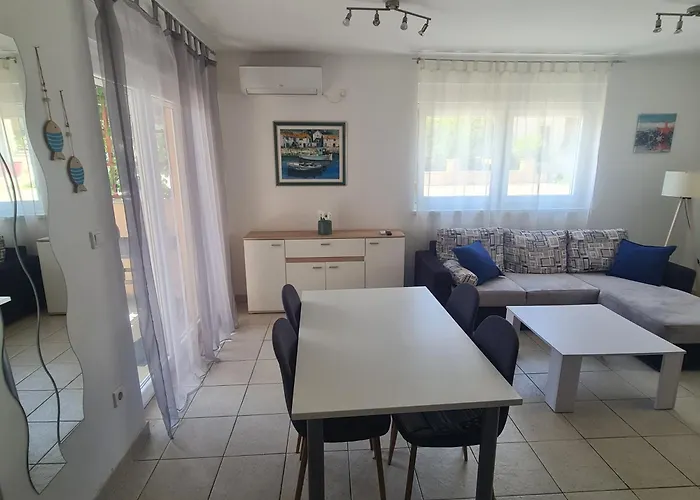 Lejlighed Elena With Free Parking And Terrace *
